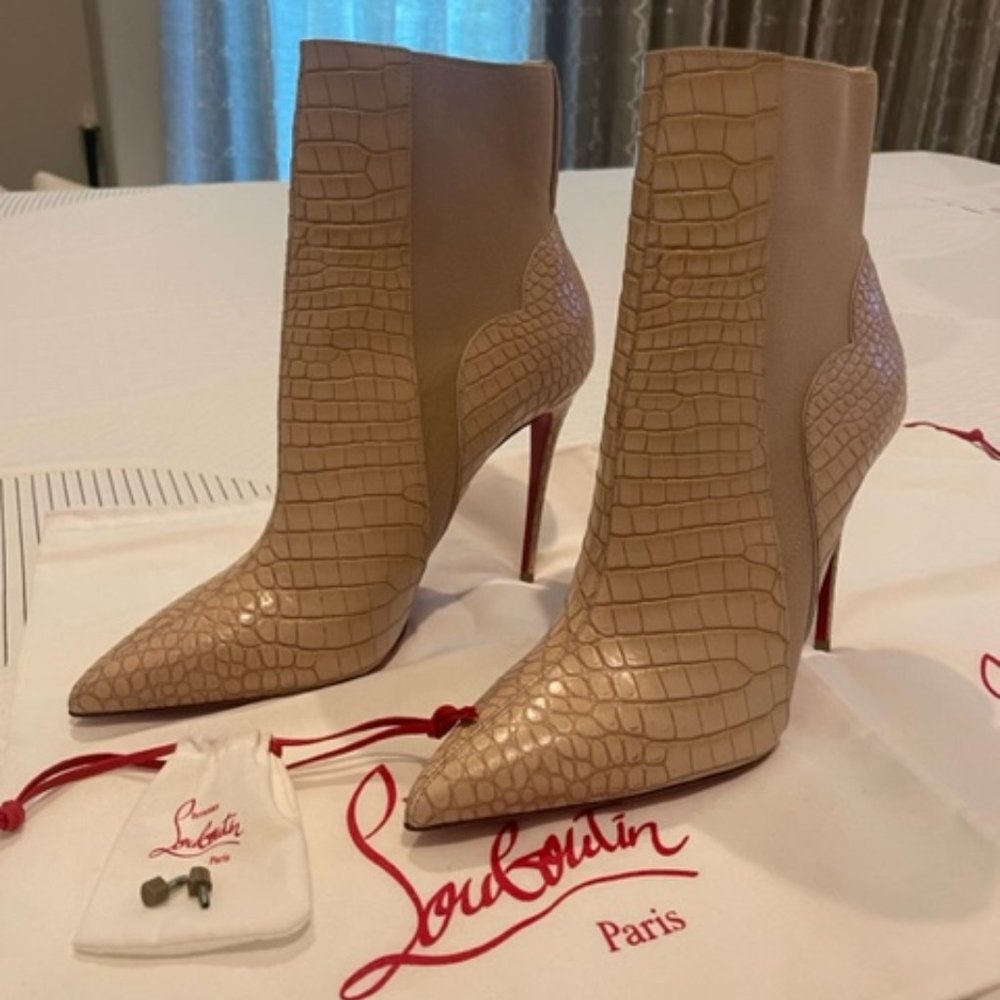 Christian Louboutin Chelsea Chick Booties - Size 40 (US 9) Brand New Never Worn